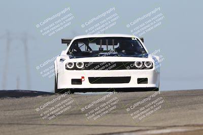 media/Oct-26-2025-CalClub SCCA (Sun) [[8ce1e69566]]/Group 4/Grapevine/